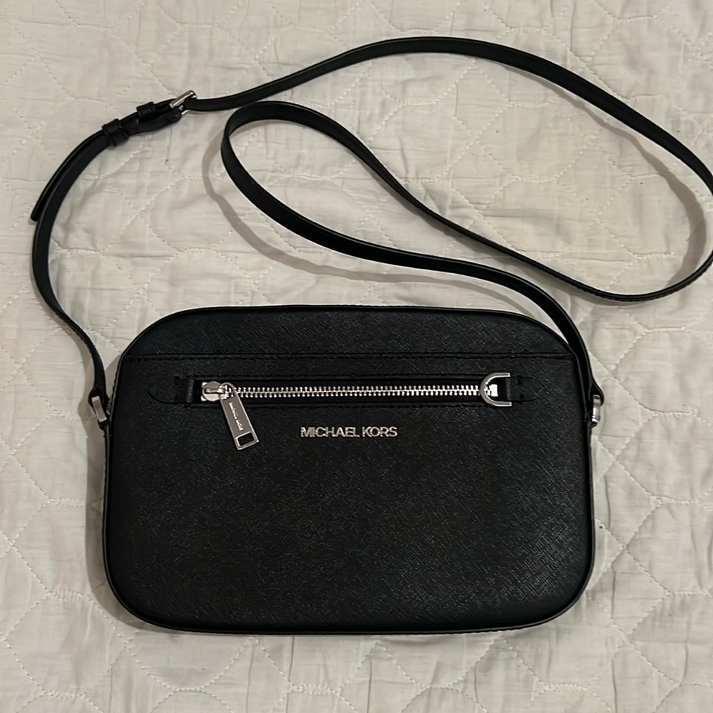 New without tags Michael Kors Jet Set Large Saffiano Leather bag